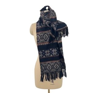 Guy Laroche Paris Dark Blue Gray Orange Fisherman Snowflakes Geometric Scarf